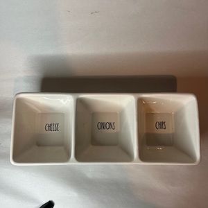 Rae Dunn Serving Dipping Plate